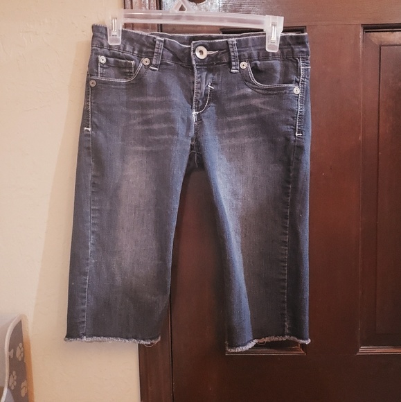 Chinese laundry Denim shorts - Picture 1 of 2
